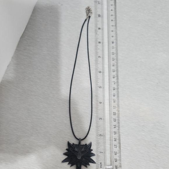 Black Wolf Pendant Necklace - Picture 2 of 5